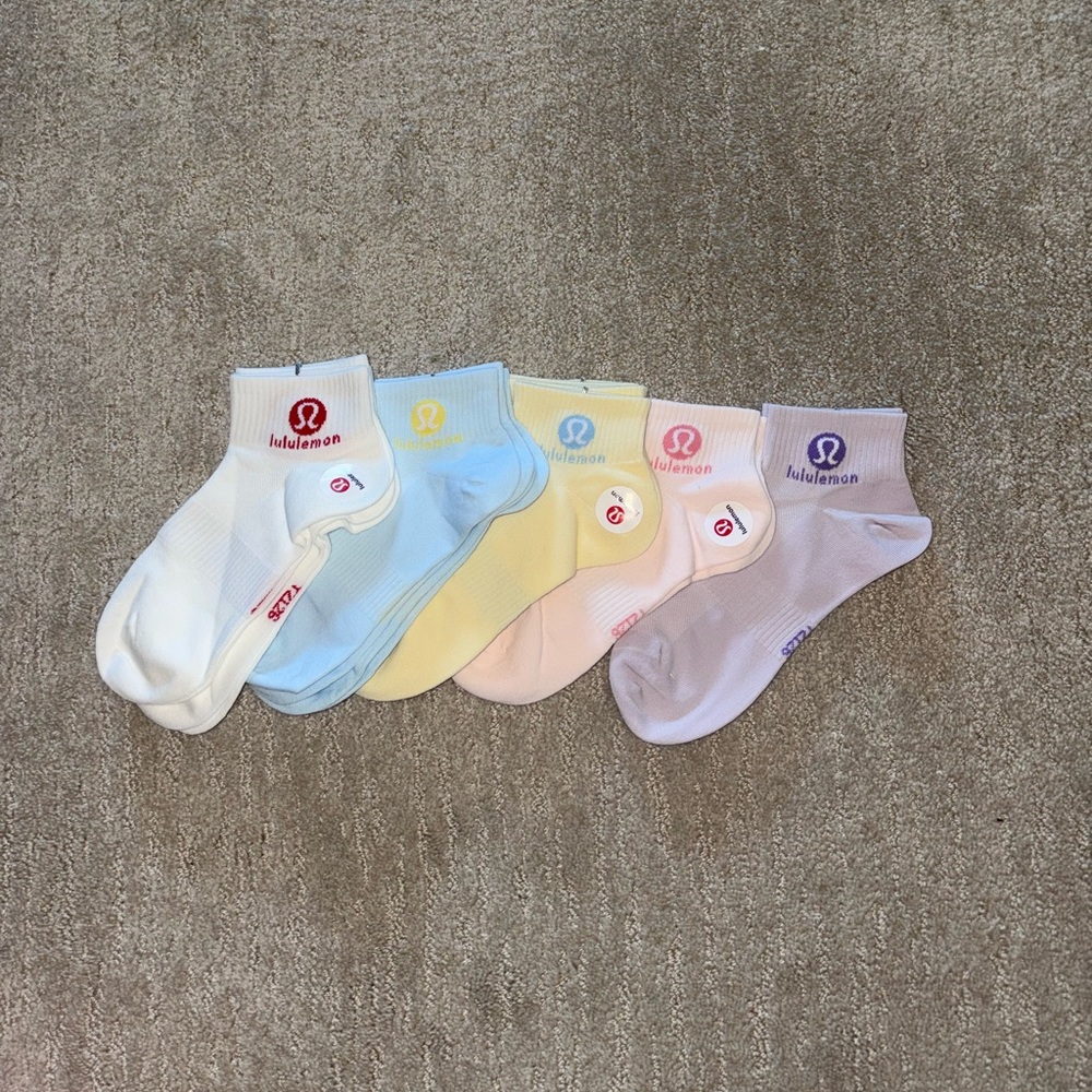 Lululemon Socks 5 Pack